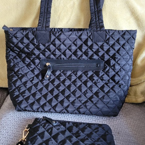 Black Quilted Tote Handbag with Attached Pouch - Picture 1 of 4